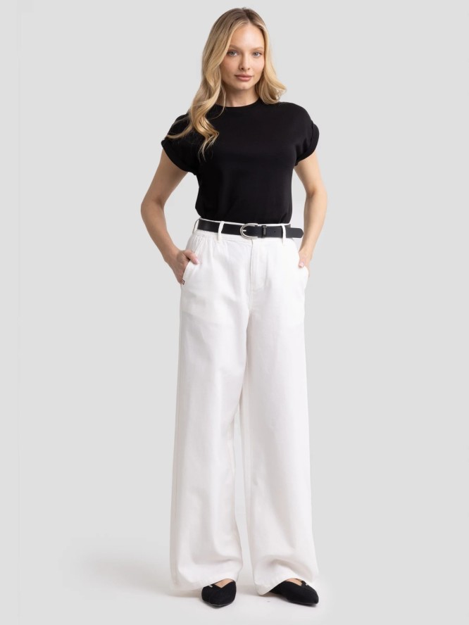 Koszulka damska z podwijanym rękawem czarna Adela 906