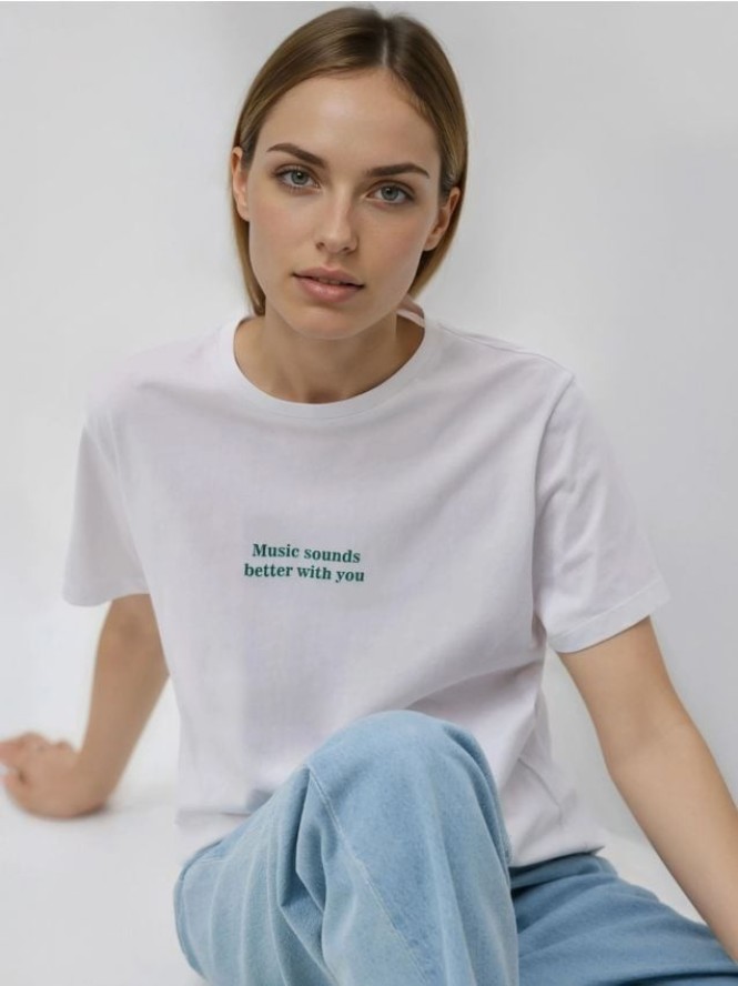 T-shirt z napisem - biały