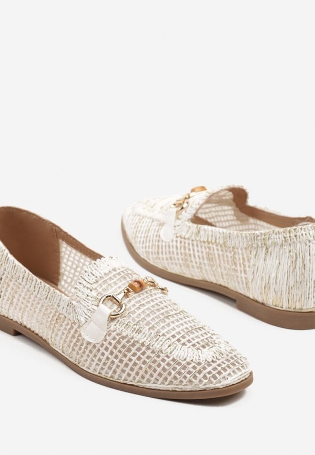 Białe Mokasyny Loafersy z Ażurową Cholewką Kolarila