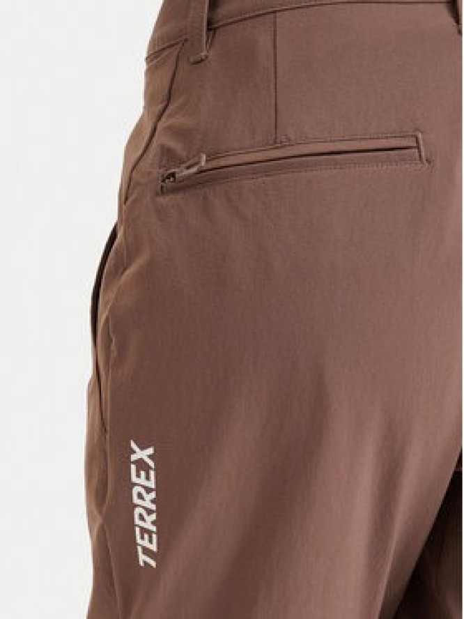 adidas Spodnie outdoor Terrex Multi KW7469 Brązowy jasny Regular Fit