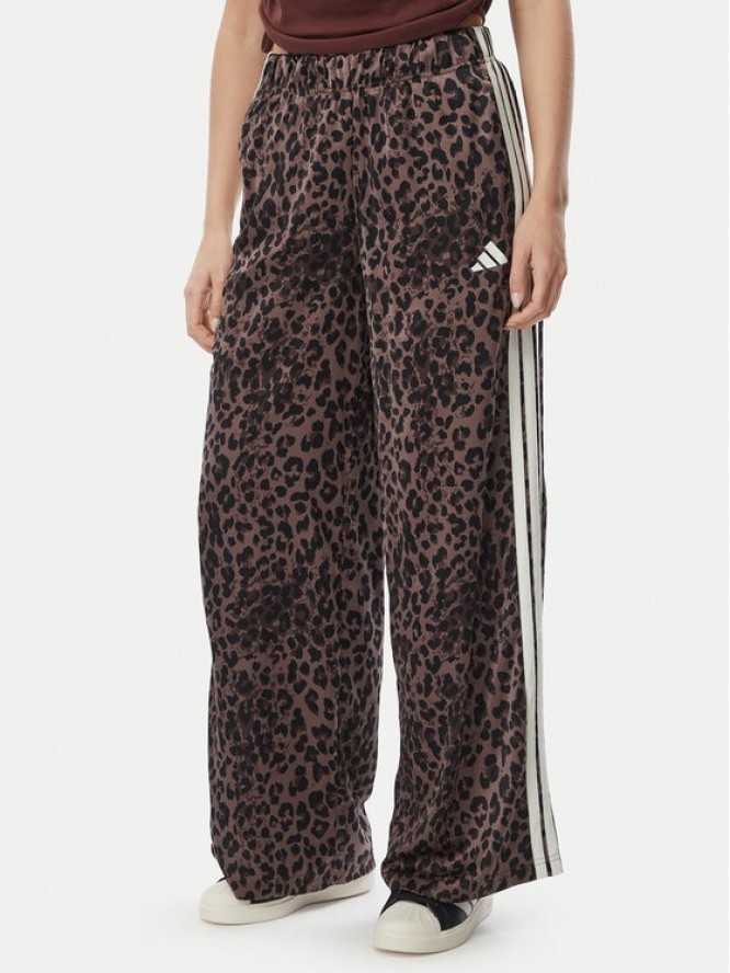 adidas Spodnie dresowe Adidas Spw Wide Leg Trousers KV0910 Brązowy Loose Fit