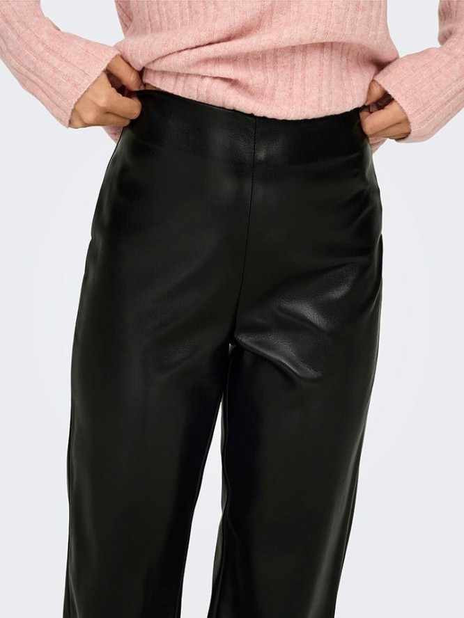 ONLY Spodnie w kolorze czarnym rozmiar: S/L32