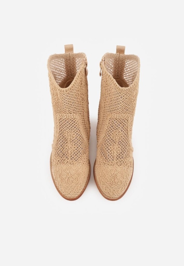Ciemnobeżowe Ażurowe Botki Kowbojki VICES na Stożkowym Obcasie Natesela