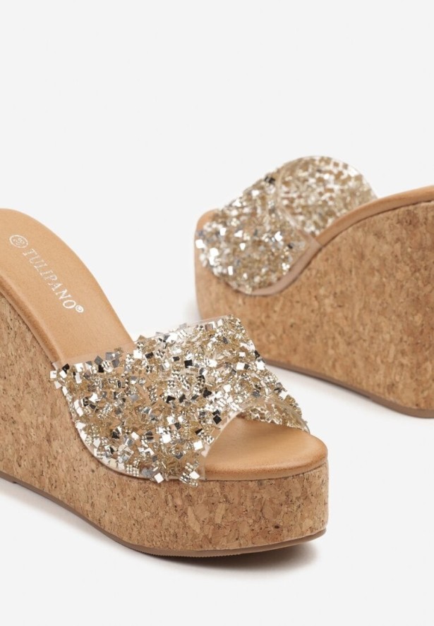 Złote Cyrkoniowe Klapki w Stylu Drewniaków na Koturnie Tillorina