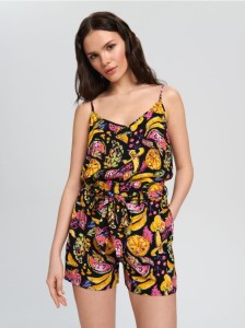 Szorty z paskiem - czarny