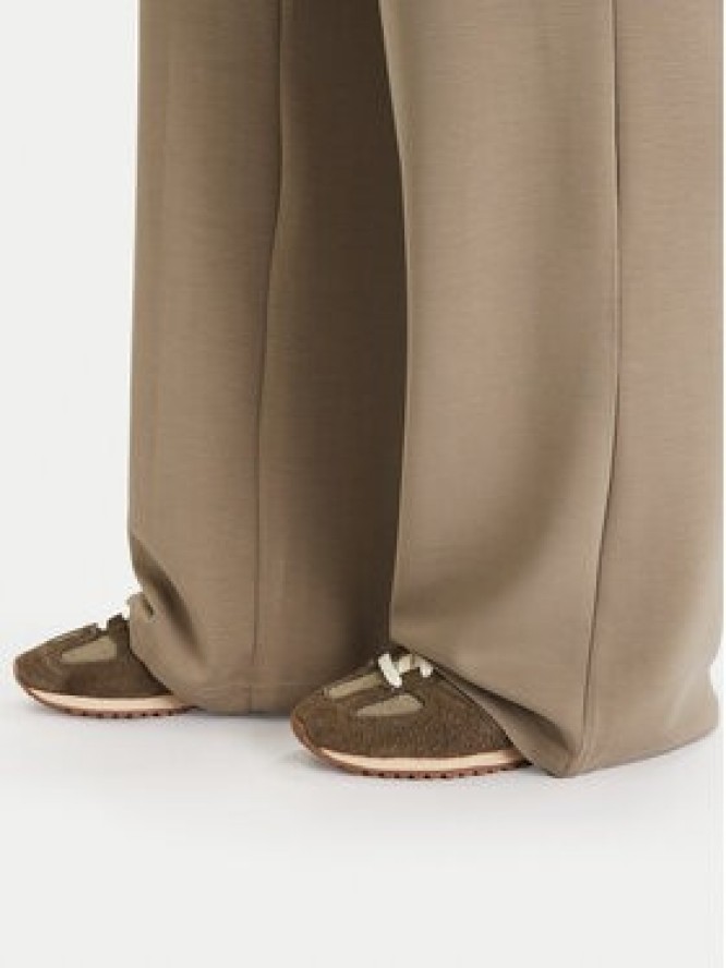 ONLY Spodnie dresowe Maya 15361169 Zielony Regular Fit