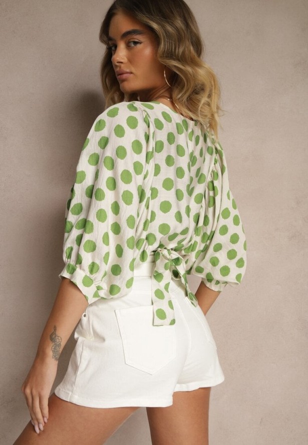 Biało-Zielona Bluzka z Wiskozy Nietoperz z Wiązaniem w Kropki Divia