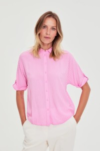 Koszula w paski różowa
