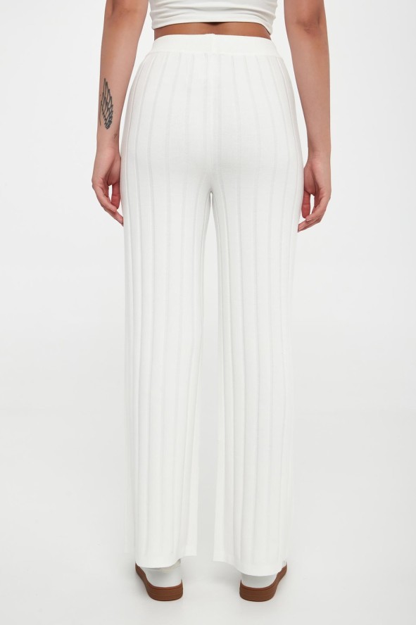 Spodnie damskie dzianinowe Tema MM