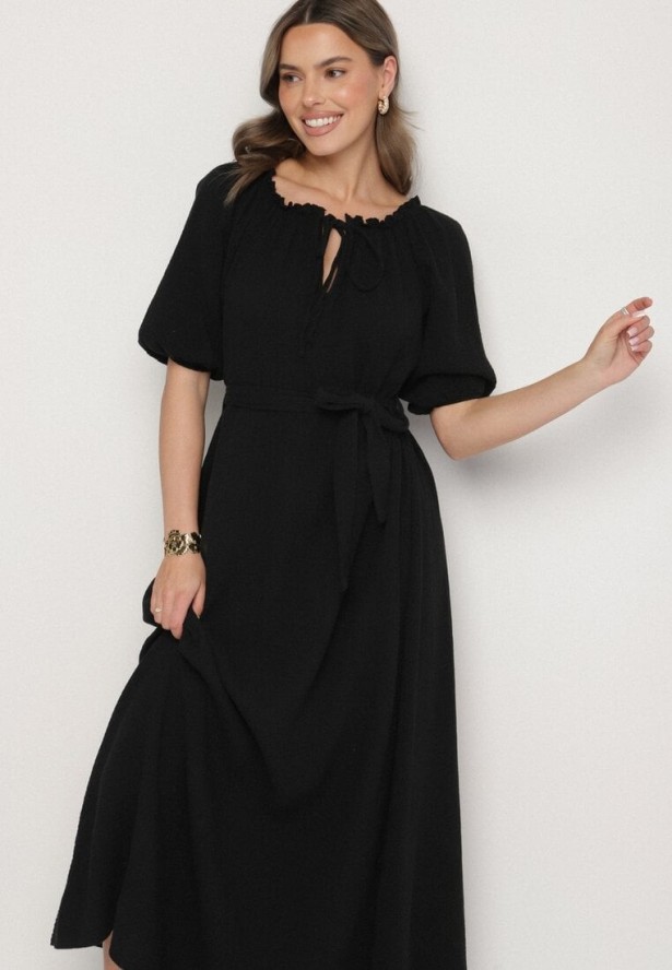 Czarna Trapezowa Muślinowa Sukienka z Bawełny z Paskiem i Gumką w Talii Vimarinn