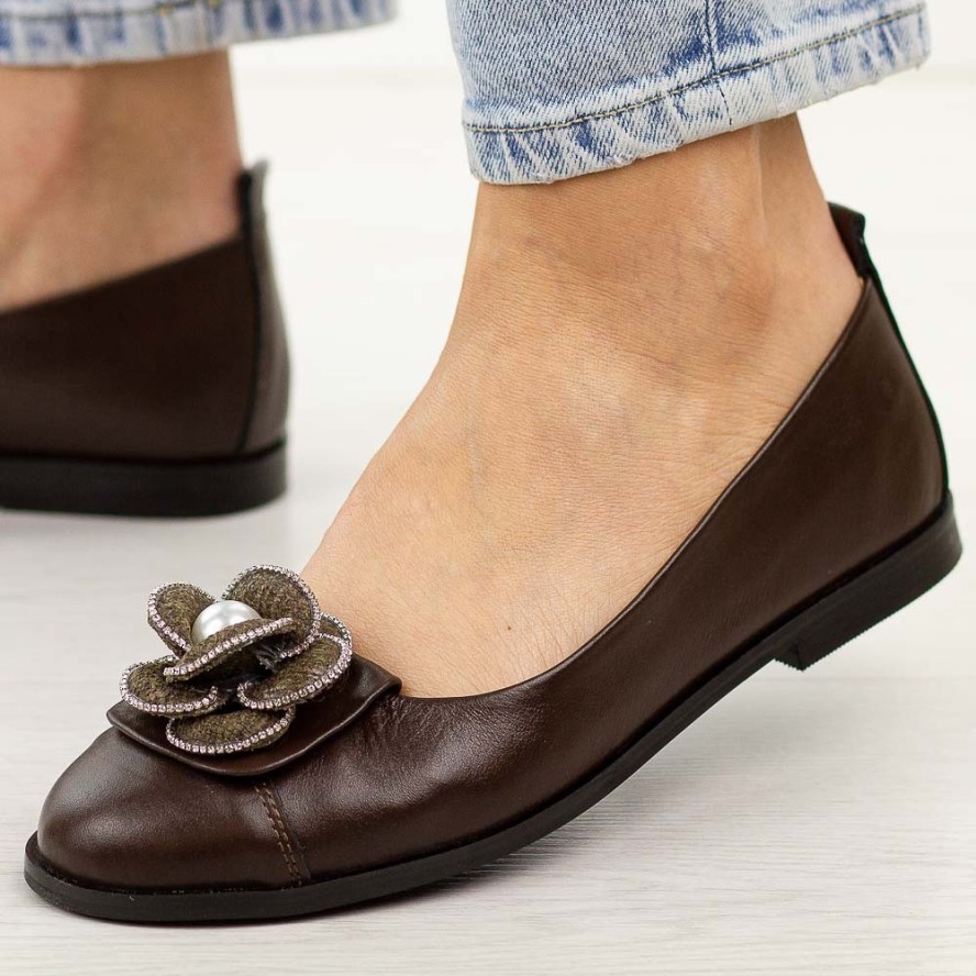 Czekoladowe skórzane Polskie półbuty damskie Deoni D047