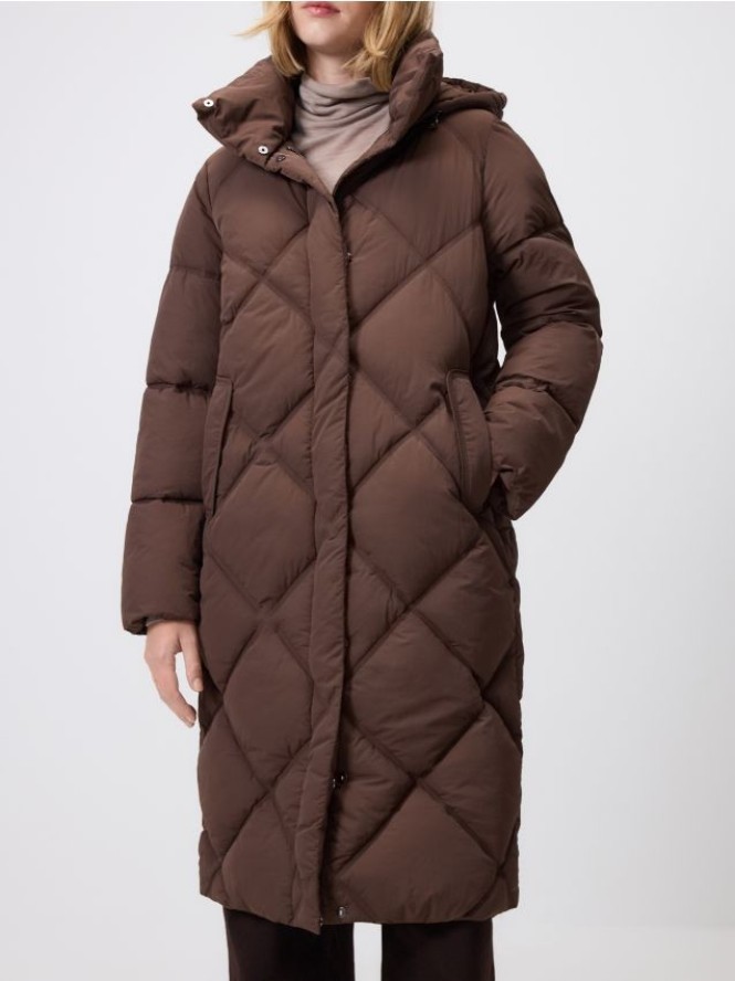 Długa kurtka z kapturem - ciemnobrązowy