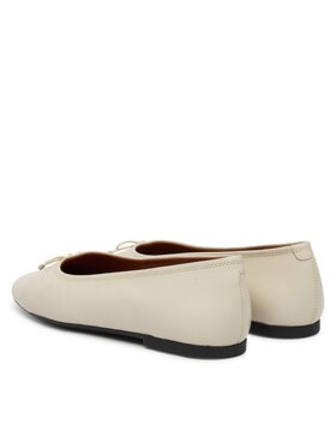 Vagabond Shoemakers Baleriny Jolin 5508-101-02 Écru