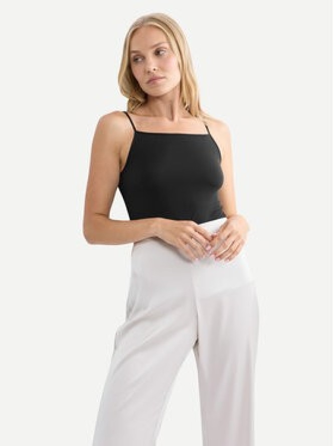 Triumph Top Beauty Layers 10227206 Czarny Slim Fit