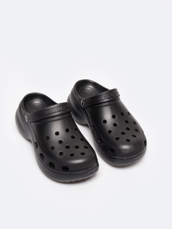 Klapki damskie czarne RR274A118 906