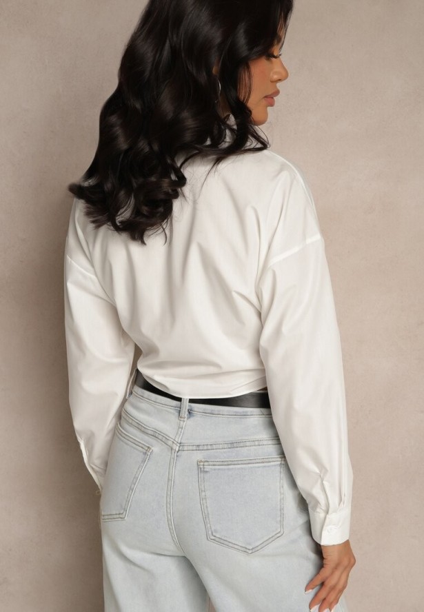 Biała Krótka Koszula z Bawełny z Wiązaniem i Ozdobnymi Guzikami Liliarne