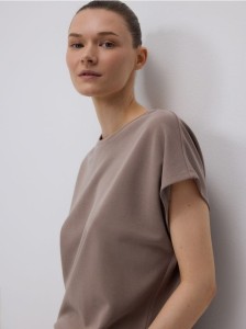 T-shirt z modalem - brązowy