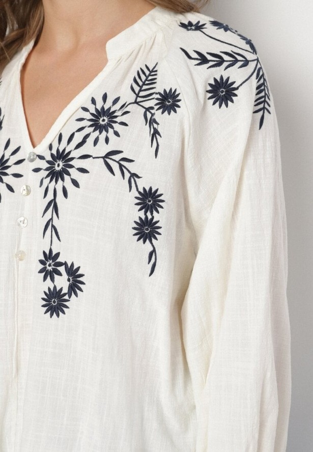 Beżowo-Granatowa Bluzka z Wiskozy z Ozdobnym Haftem Erinova