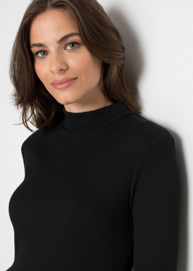 Sukienka mini z lejącej wiskozy