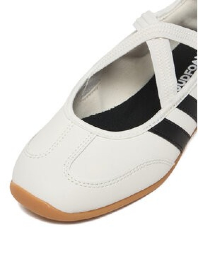 adidas Baleriny CEO-BARREDA MARY JANE J JP6736 Biały