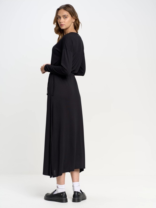 Sukienka damska maxi czarna Dressawa 906