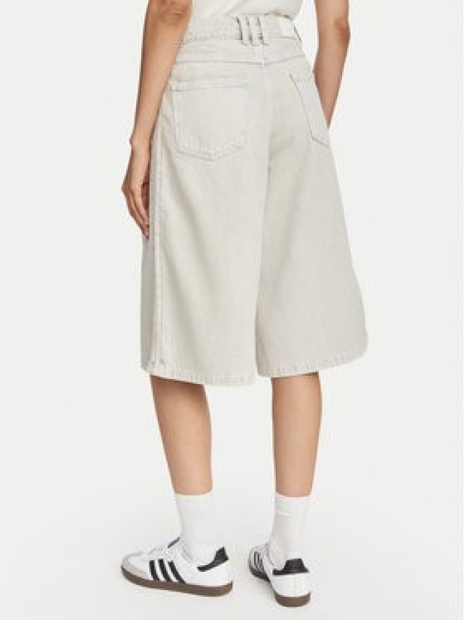 adidas Bermudy KQ6477 Beżowy jasny Oversize