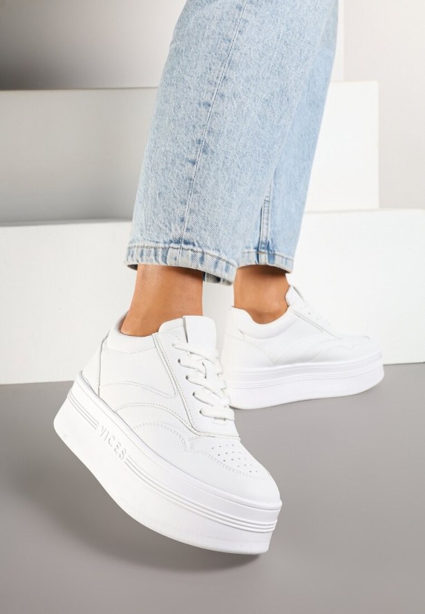 Białe Sznurowane Sneakersy Vices na Platformie z Metalicznymi Paskami Neliawen