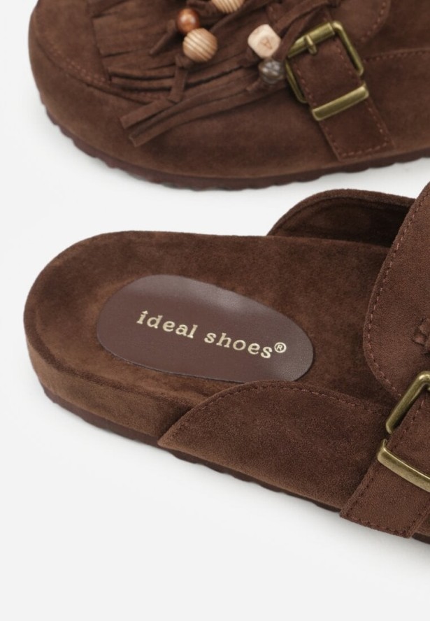 Brązowe Klapki na Grubej Podeszwie z Frędzlami Klamrami i Koralikami Glysnell