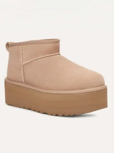 UGG Botki "Classic Ultra Mini Platform" w kolorze beżowym rozmiar: 37