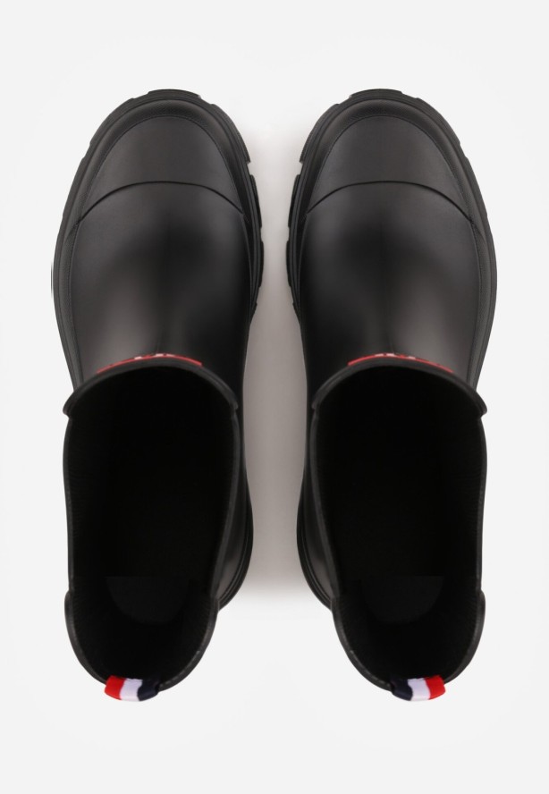 Czarne Kalosze o Fasonie Sztybletów na Podeszwie z Bieżnikiem Taylina