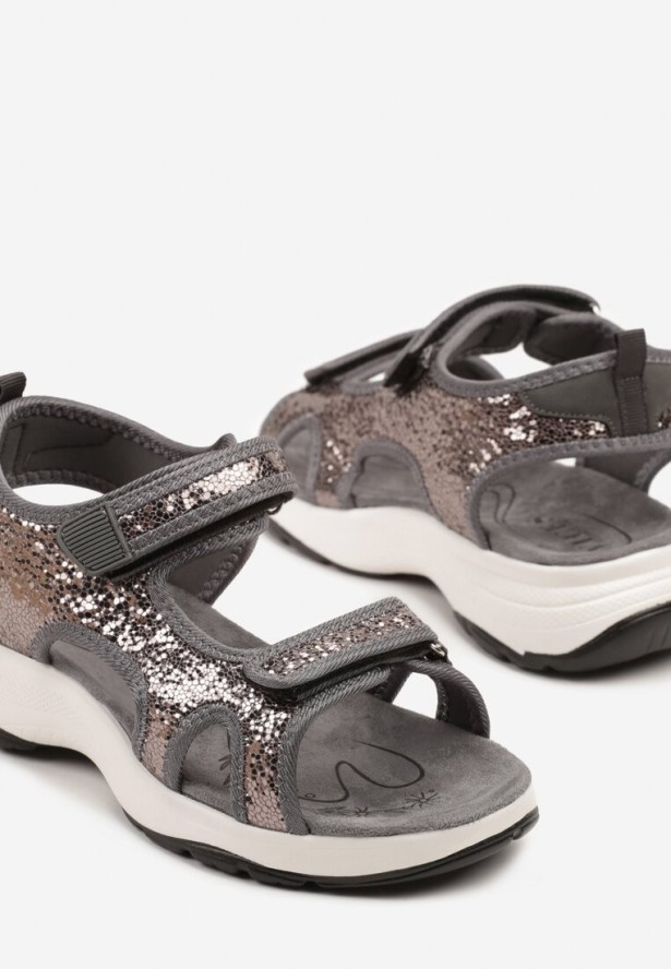 Szare Sportowe Sandały Vices z Metalicznym Połyskiem Zapinane na Rzep Tanalia