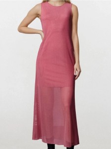 Długa sukienka we wzór kwiatowy - różowy