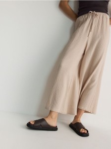 Spodnie culotte - kremowy