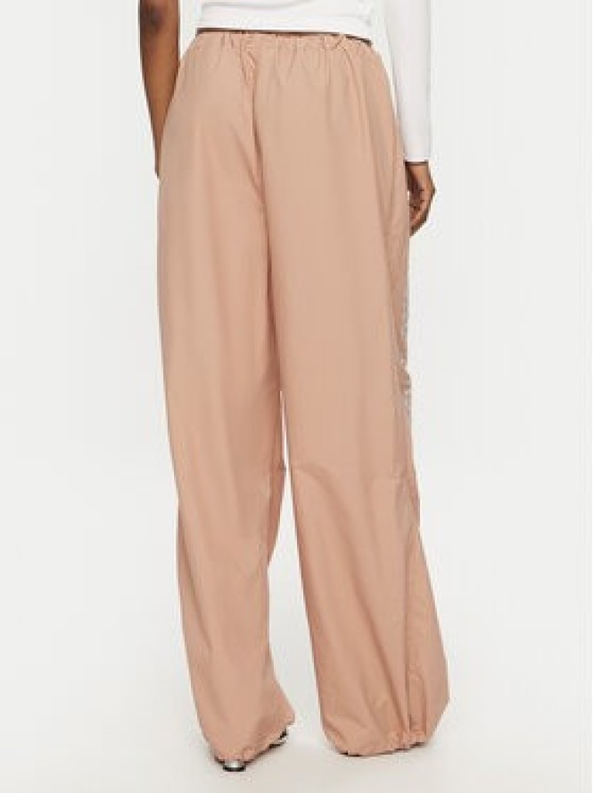 Juicy Couture Spodnie dresowe Ayla JCWBJ24306 Beżowy Loose Fit