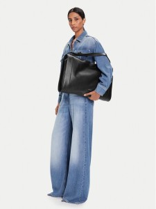 Coccinelle Torebka TL5 Coccinelleelinor E1 TL5 12 01 01 Czarny