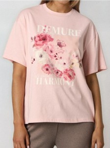 Bawełniana koszulka z nadrukiem kwiatowym - różowy