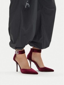 Juicy Couture Szpilki EO-LH24018-2A Bordowy