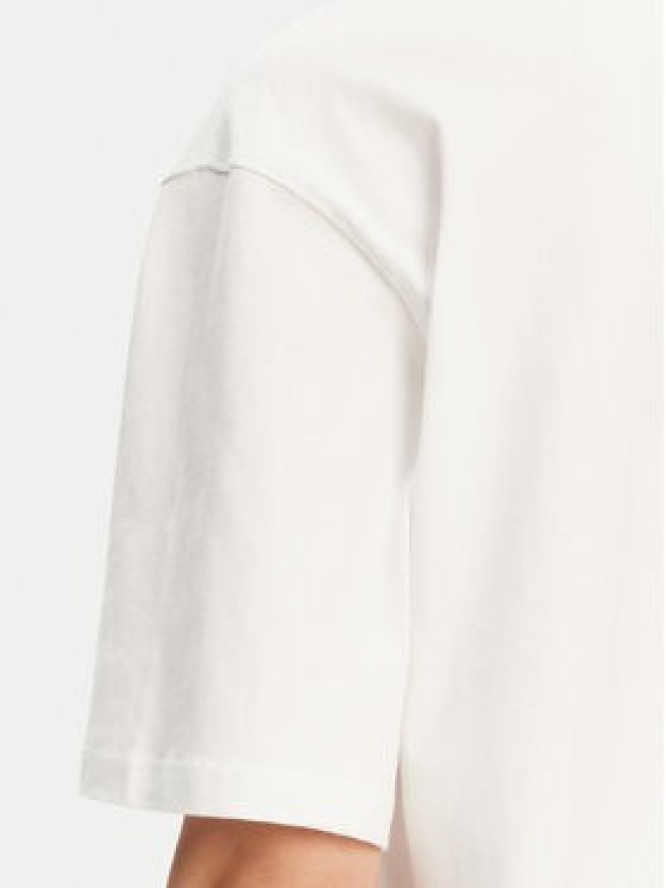 adidas T-Shirt Essentials Boyfriend JC8967 Biały Oversize