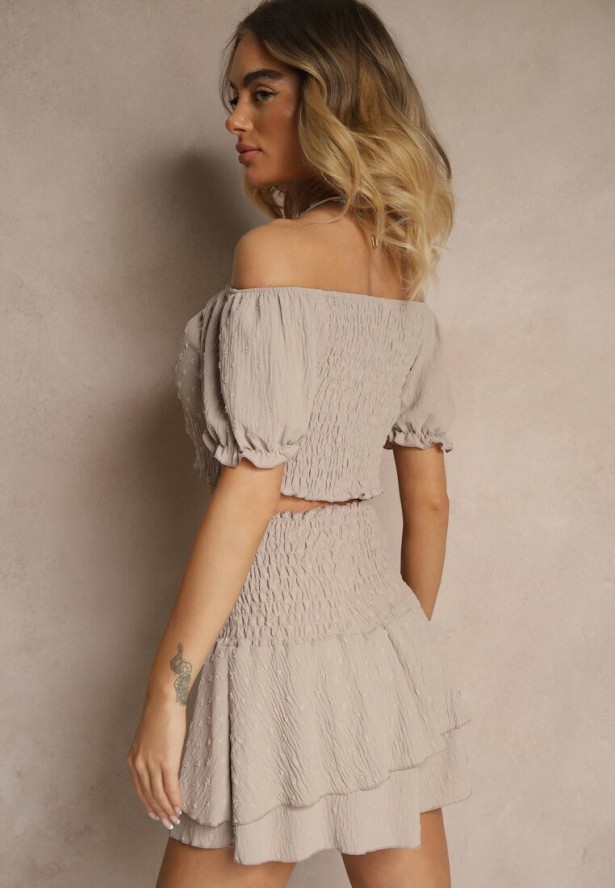 Beżowy Komplet z Ozdobnym Tłoczeniem Spódnico-Spodenki i Bluzka Hiszpanka Sarilessa