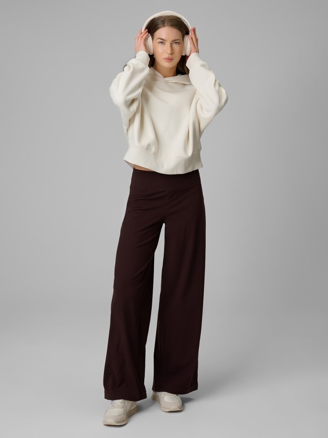 4F Spodnie dresowe z szerokimi nogawkami damskie - brązowe S