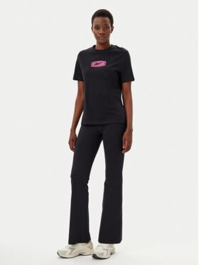 Reebok T-Shirt 100218927 139-18-00 Czarny Regular Fit