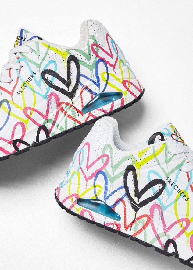 Sneakersy marki Skechers z pianką memory