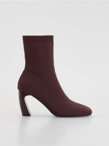 Botki na obcasie - bordowy