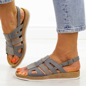 Szare skórzane Polskie sandały damskie na koturnie Gregors 1018