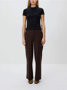 Szerokie spodnie z kantem - brązowy