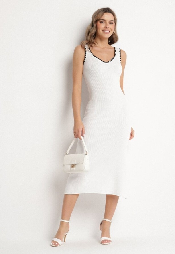 Biała Sukienka Dzianinowa o Taliowanym Kroju na Ramiączkach z Lamówką Zenlimi