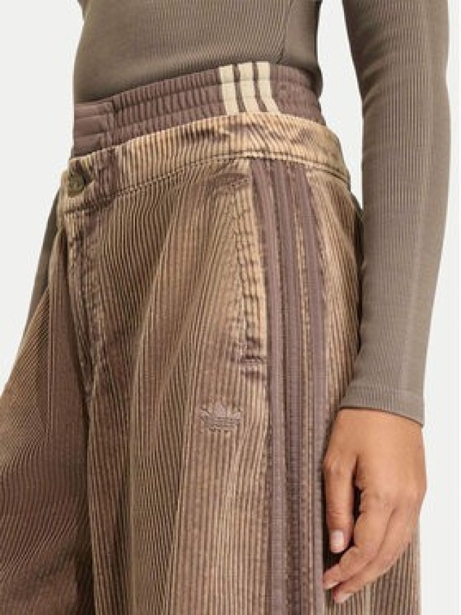 adidas Spodnie materiałowe Corduroy Sst KD8782 Brązowy Wide Leg