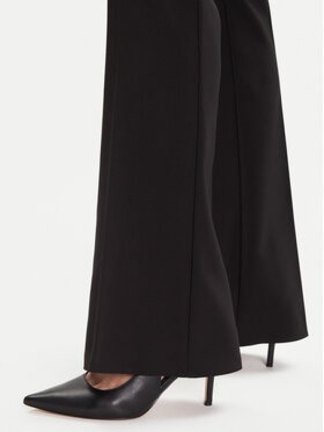 Rinascimento Spodnie materiałowe CFC0125318003 Czarny Flare Fit