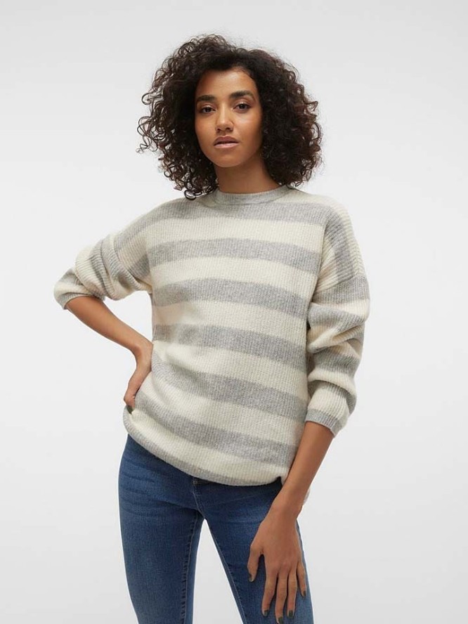 Vero Moda Sweter w kolorze szaro-kremowym rozmiar: M