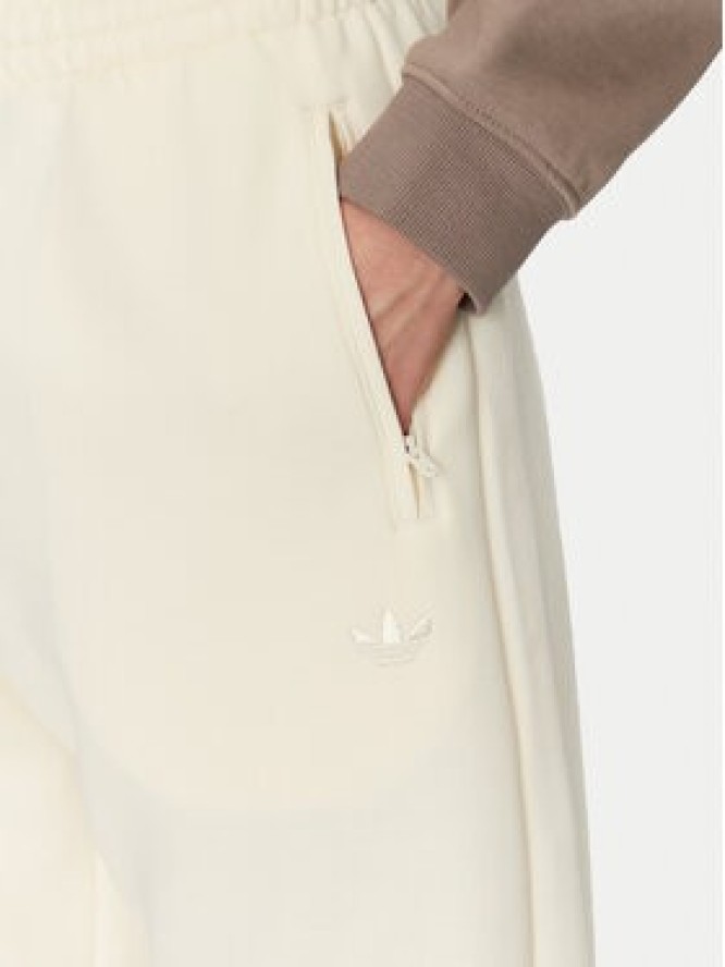 adidas Spodnie dresowe 3-Stripes Sweat JJ0943 Beżowy Loose Fit